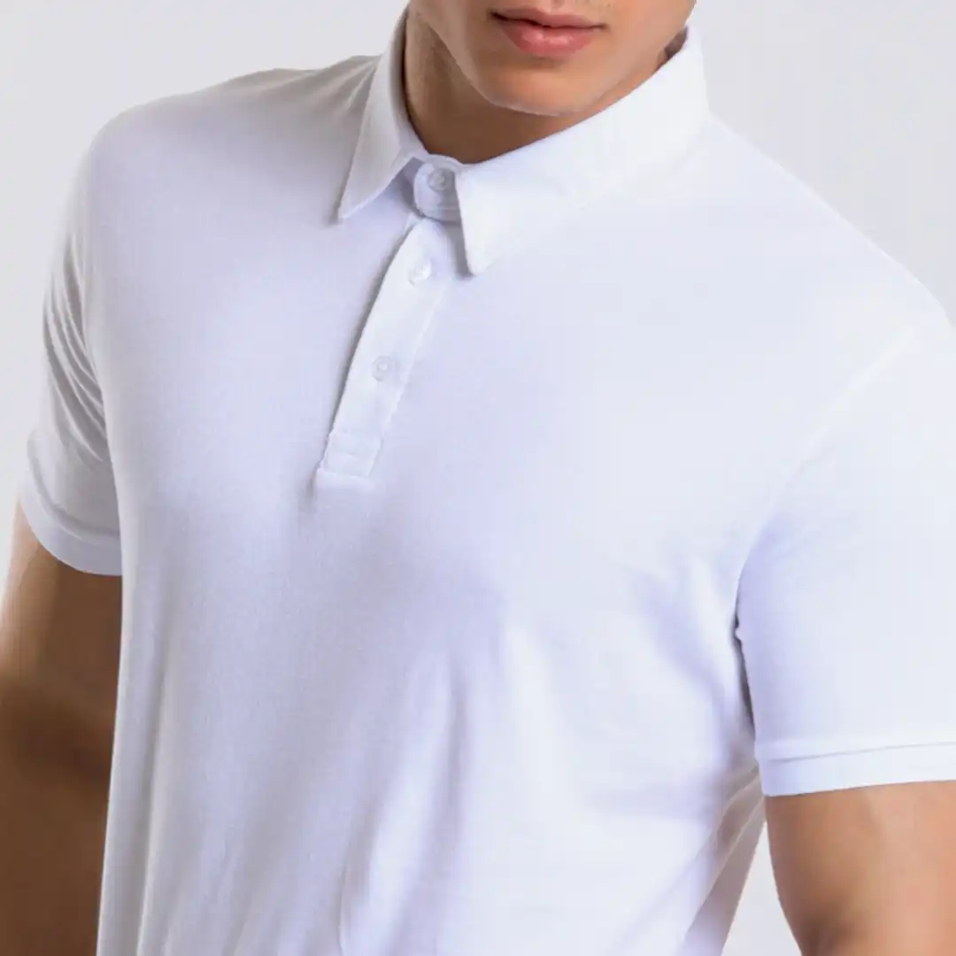 Beyaz Polo Yaka T-shirt